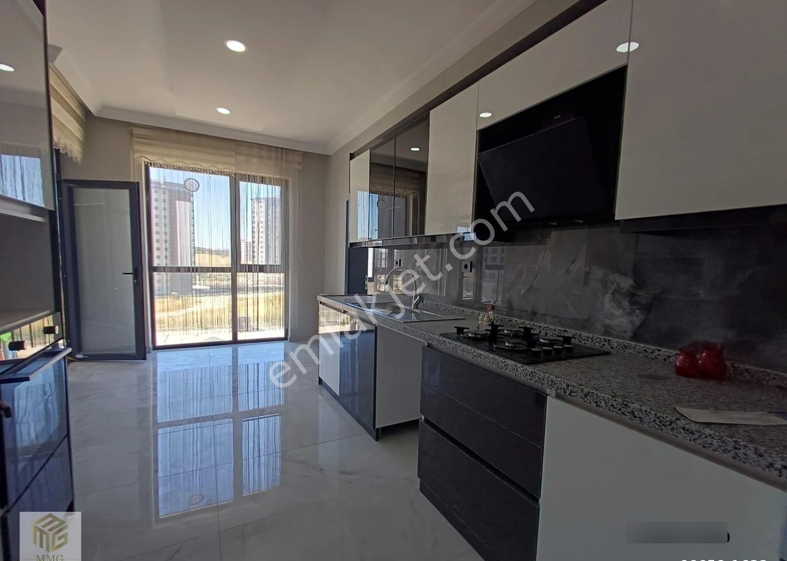 Mmg Gayrimenkul'den Susuz Da 4+1 Ultra Lüks Sıfır Site Dairesi.! - Görsel 3