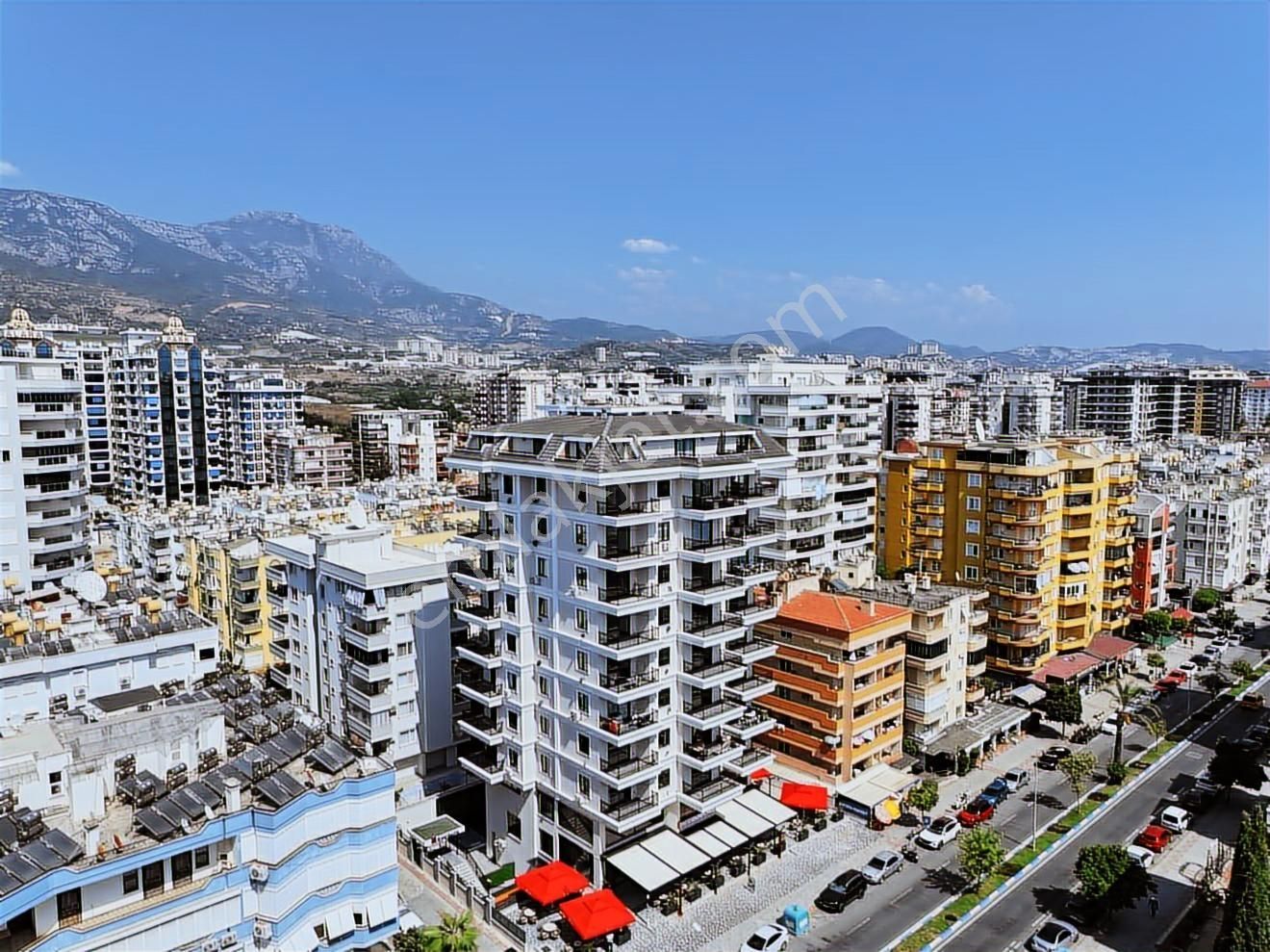 Alanya Mahmutlar 2+1 Lüks Kompleks 80m2 Denize 150m Fııırsaat - Görsel 4