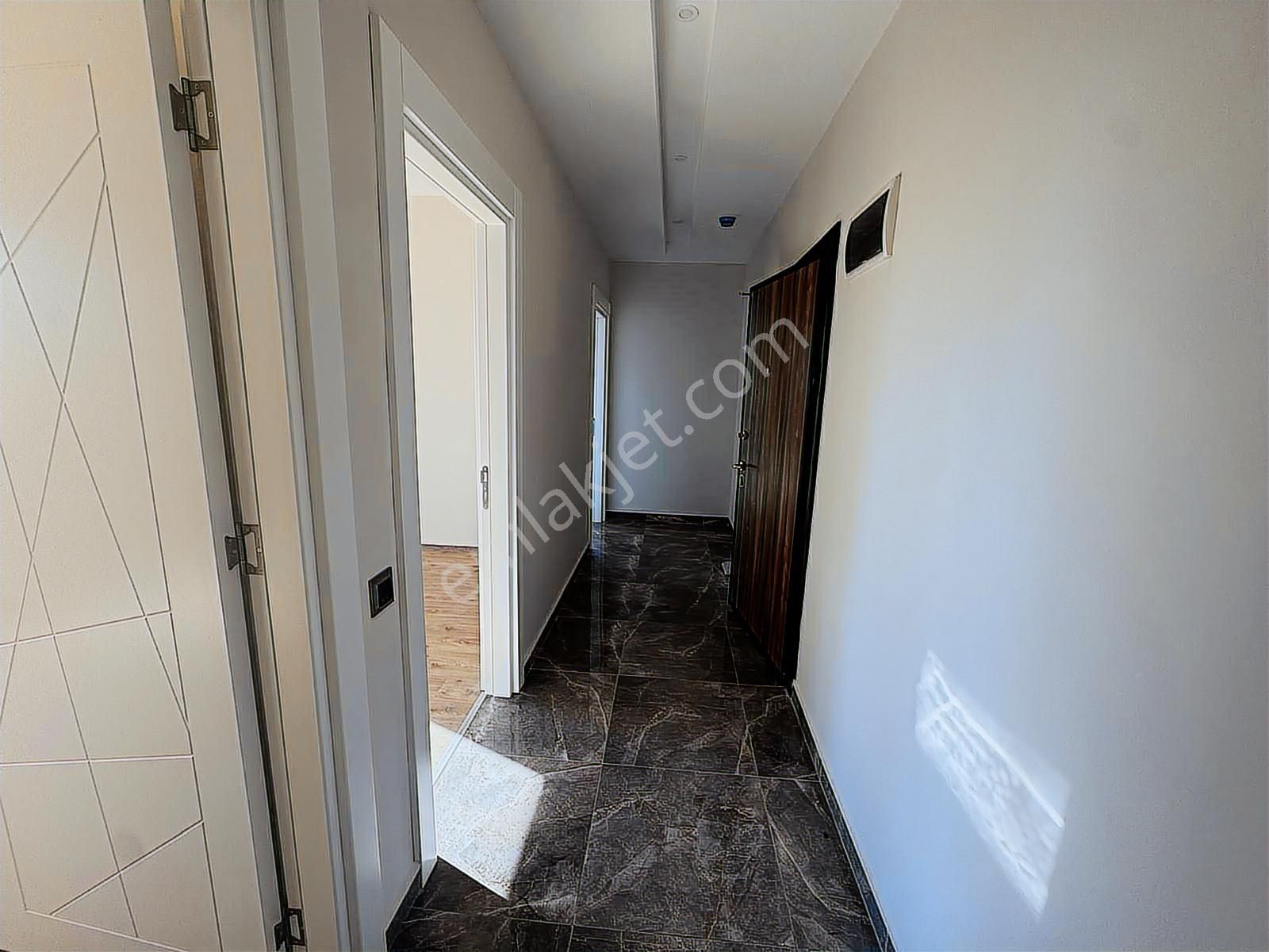 Alanya Mahmutlar 2+1 Lüks Kompleks 80m2 Denize 150m Fııırsaat - Görsel 30