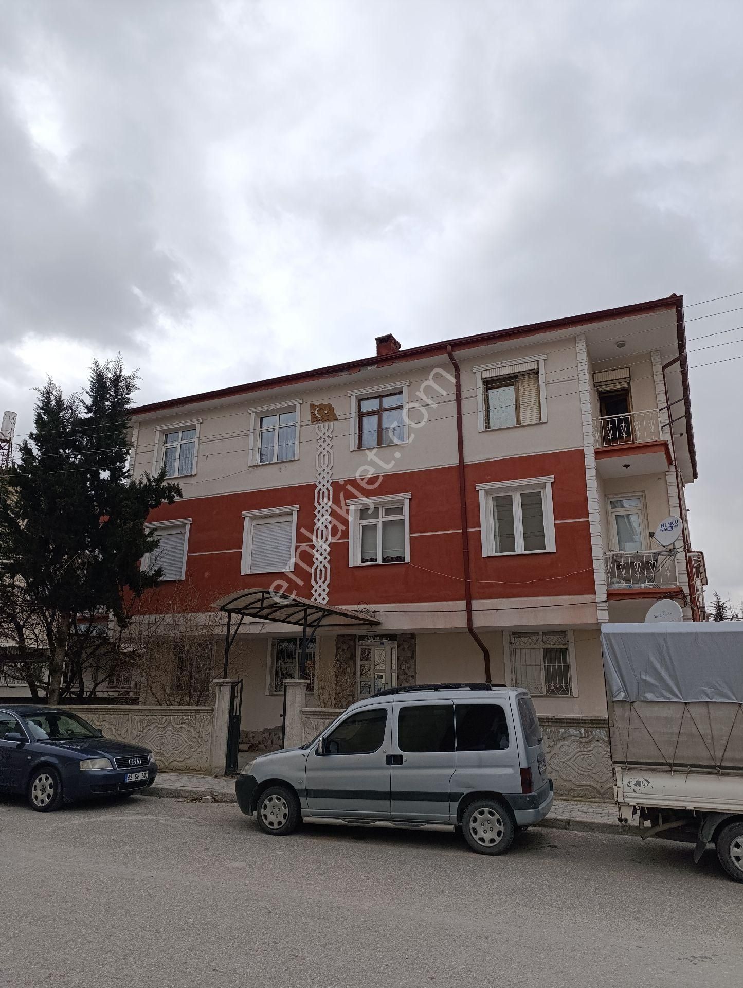 Sait Koç'tan Selçuklu Bedir Mh. De Kiralık Daire - Görsel 2
