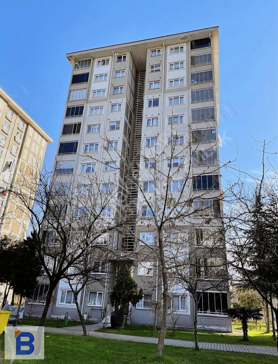 Bulut Emlak'tan Kuzeyyıldızı Toki'de 96 M² Satılık 2+1 Daire