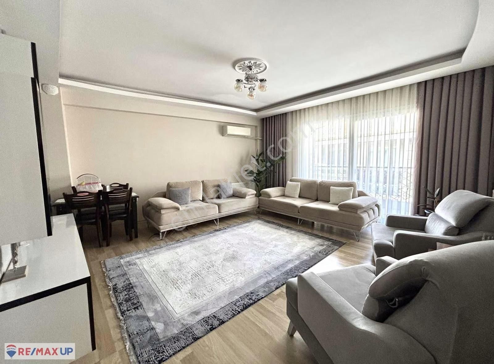 İmbatlı'da Medical Point'e 2 Dk Geniş Ve Ferah Satılık 3+1 Daire