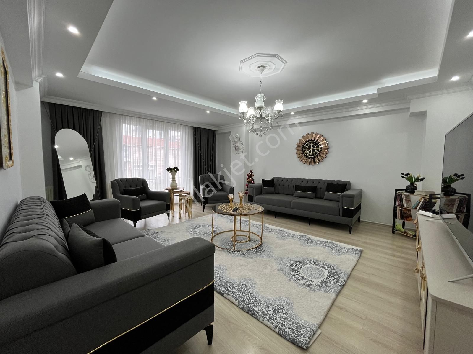 Loft'tan Kartaltepe Mah 5+2 230m2 Az Katlı Binada Satılık Dublex Daire