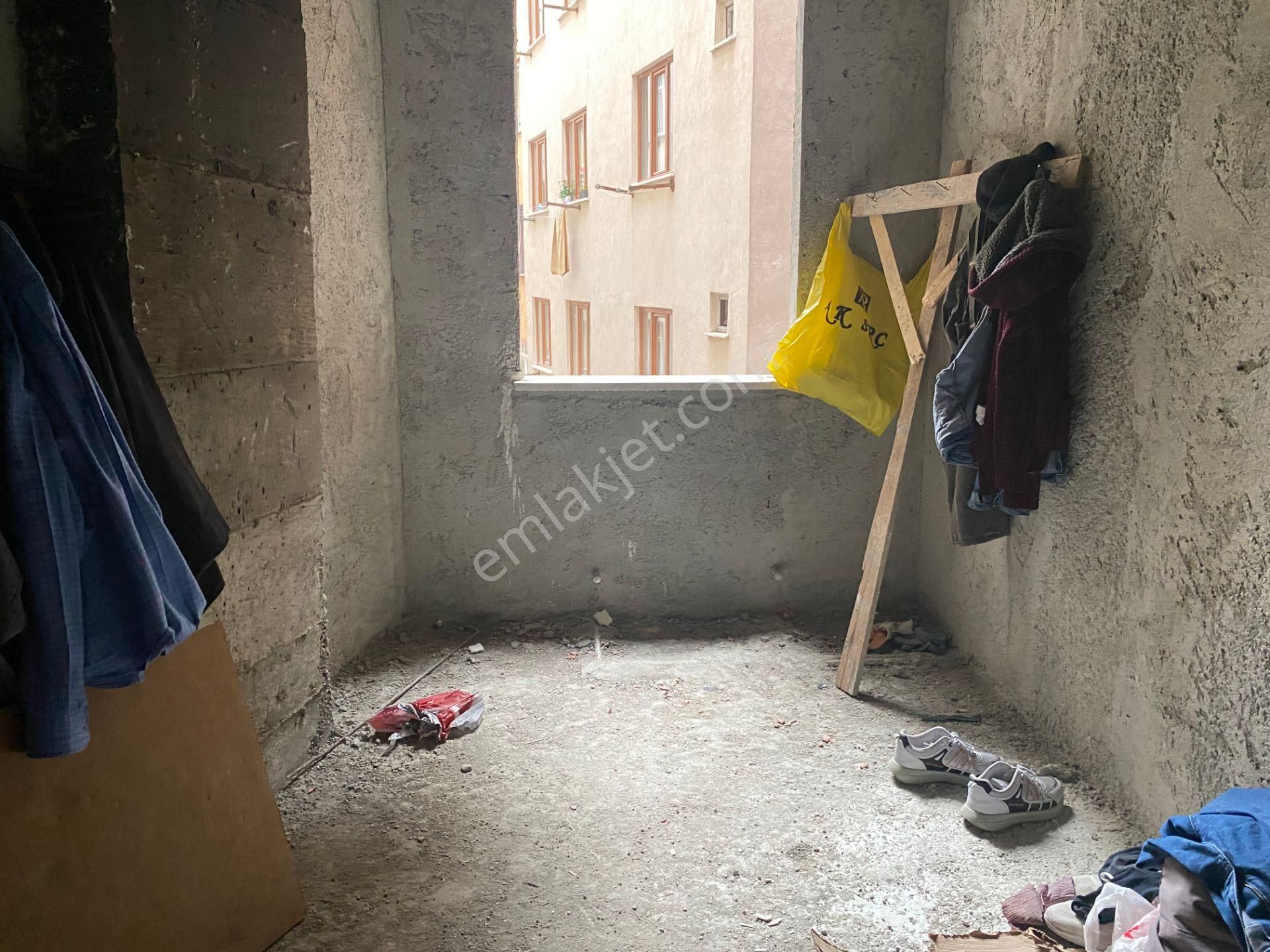 Avrupa Emlak Tan Esenler Kazım Karabekir Mh 80 M² 2+1 Yüksek Giriş,tem Yanyol Otobüs Durakları Yakın - Görsel 5