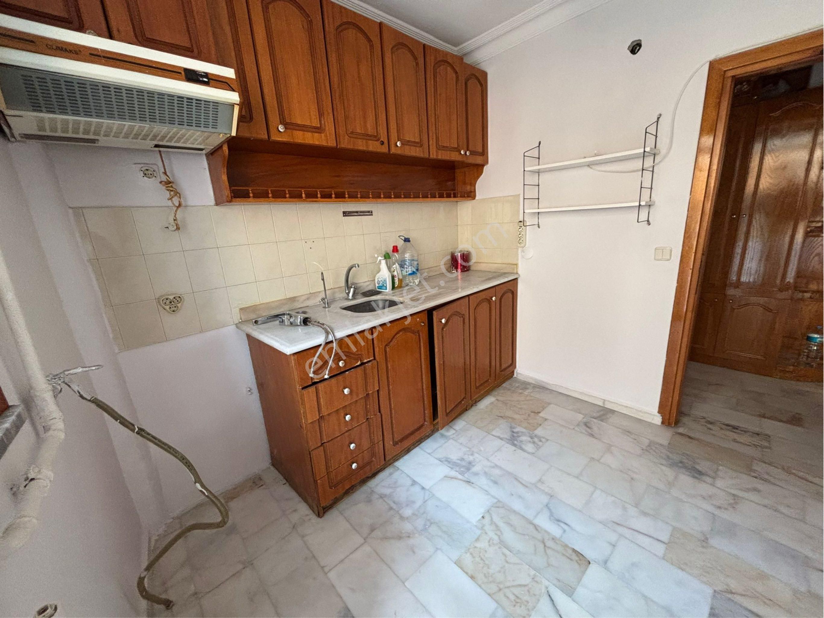 Merkez’de 3+1 Sağlam Raporlu 150m2 Kiralık 3.kat Temiz Daire - Görsel 35
