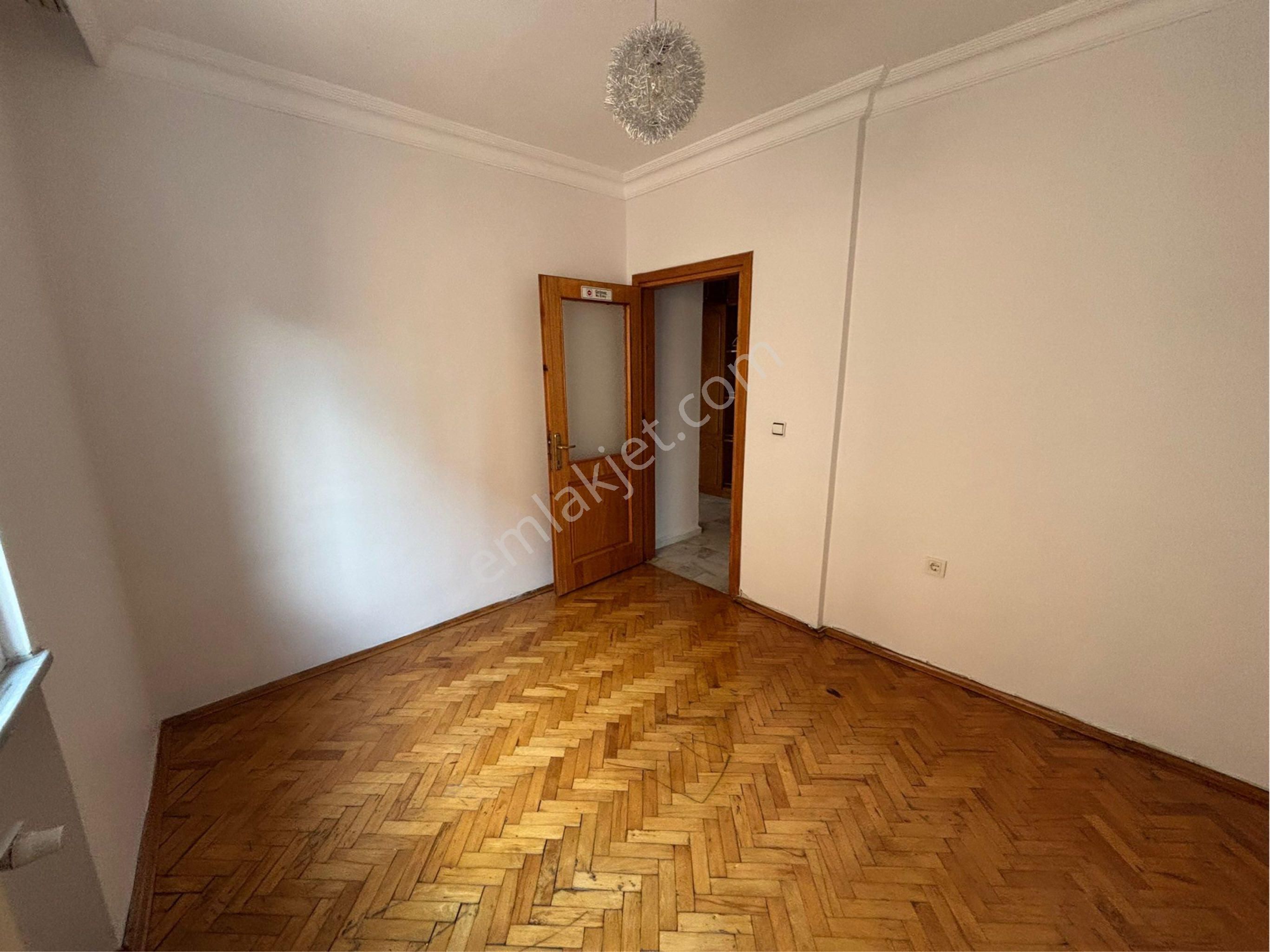 Merkez’de 3+1 Sağlam Raporlu 150m2 Kiralık 3.kat Temiz Daire - Görsel 29