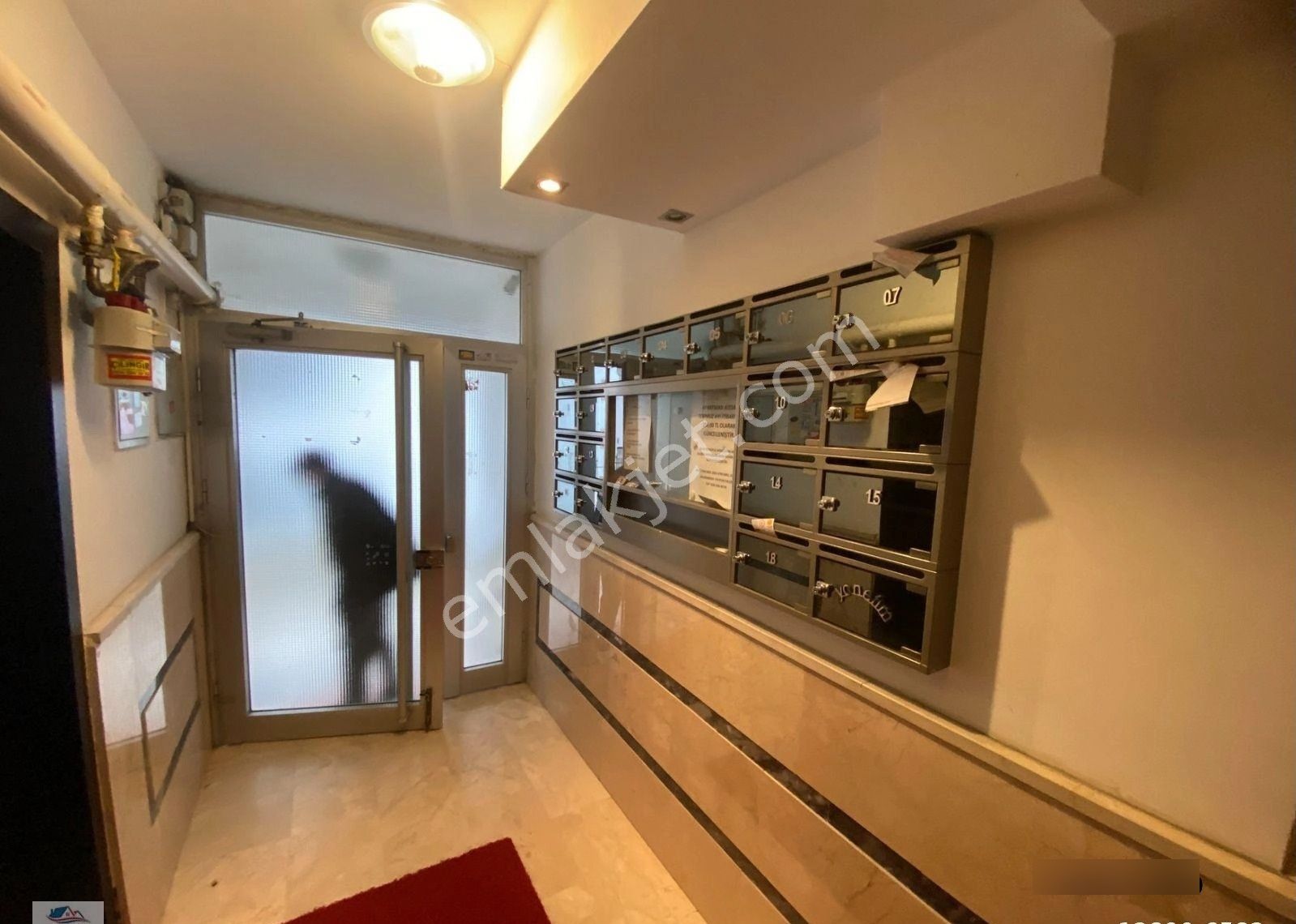 Elvanda Satılık 3+1 Teras Asansörlü Güneş İçinde - Görsel 5