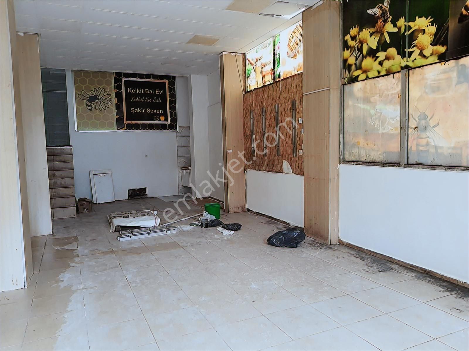 Hançerli'de Köşe Başı Satılık Dükkan - Görsel 8