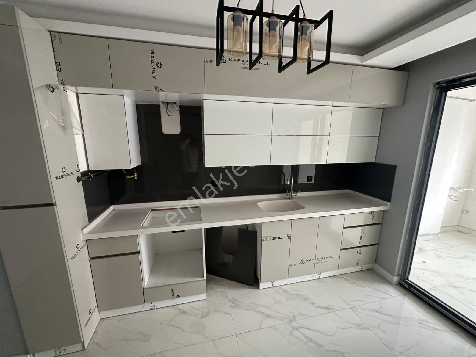 Vepaş'tan Çamlık Cad. Gül Market Sokağı Satılık 2+1 Daire 110 M² - Görsel 2