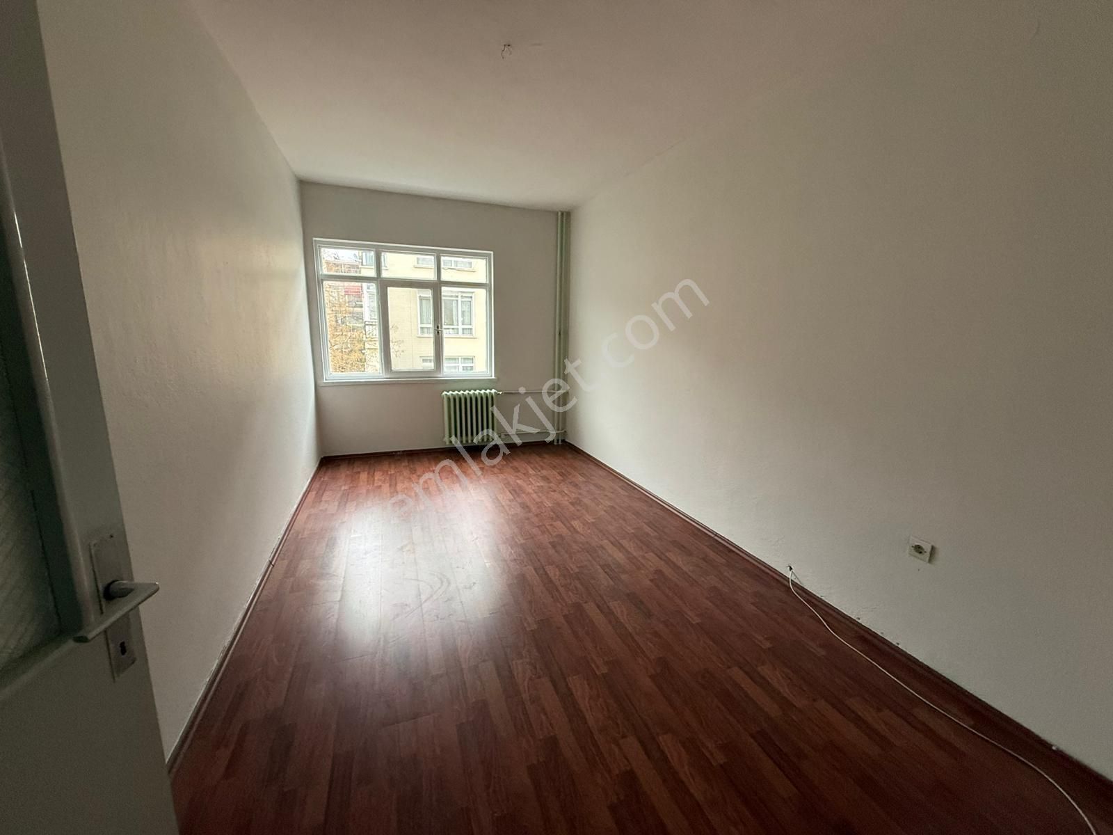 Kiralık..hüseyin Onat Sok. 3+1 3. Kat Kiralık - Görsel 14