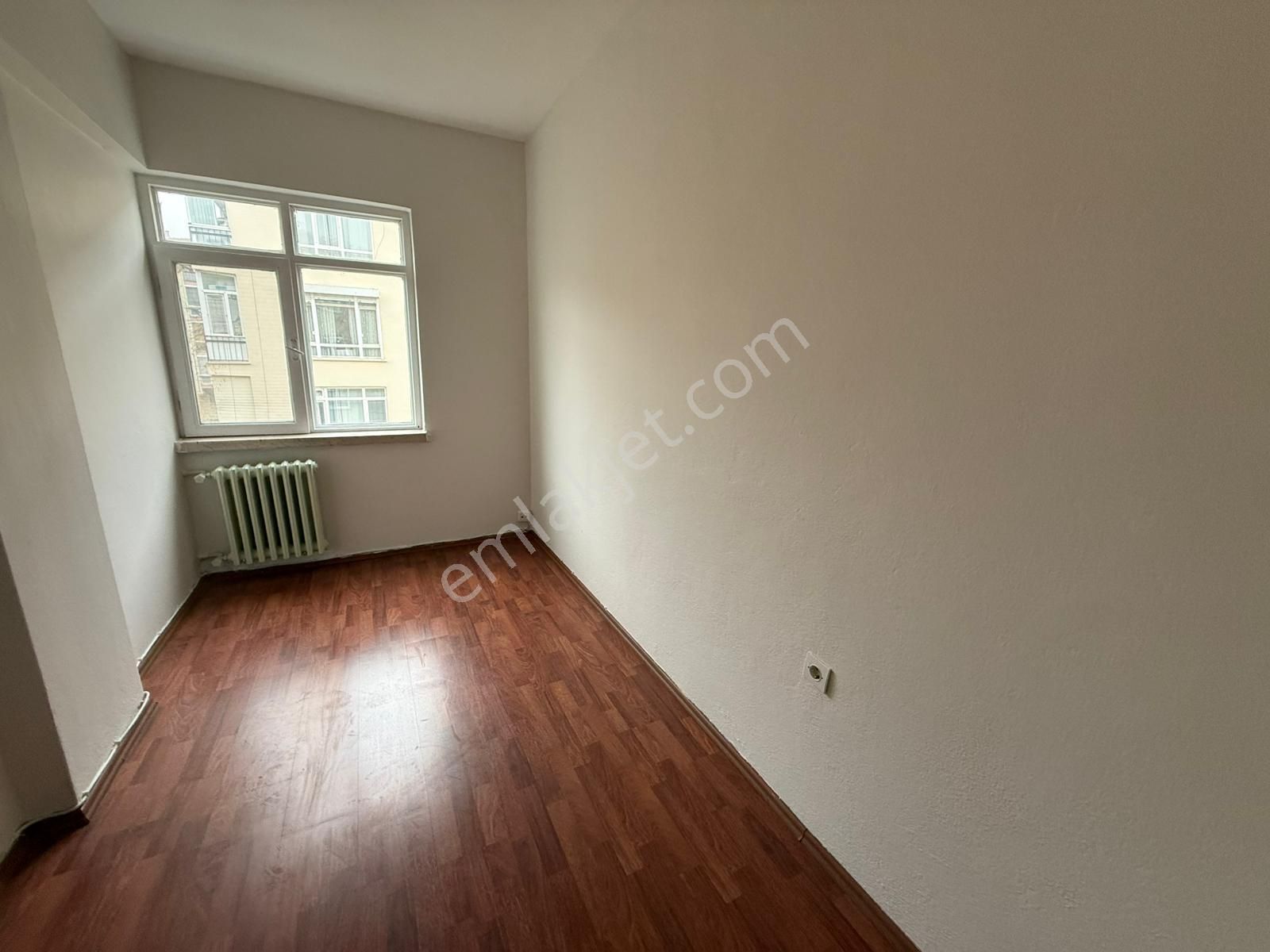 Kiralık..hüseyin Onat Sok. 3+1 3. Kat Kiralık - Görsel 8