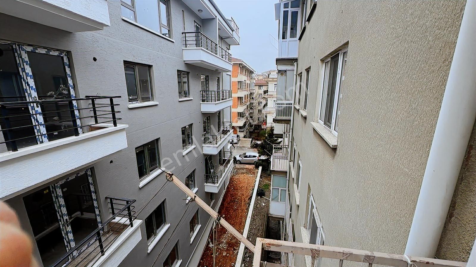 Kiralık..hüseyin Onat Sok. 3+1 3. Kat Kiralık - Görsel 13