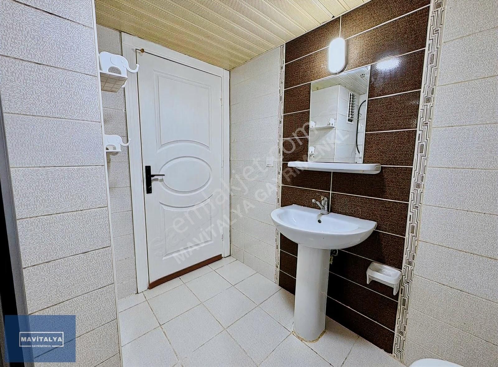 Gazi Mah. Tokide Tramvaya 1 Dk Tadilatı Yapılmış Kiralık 1+1 - Görsel 18
