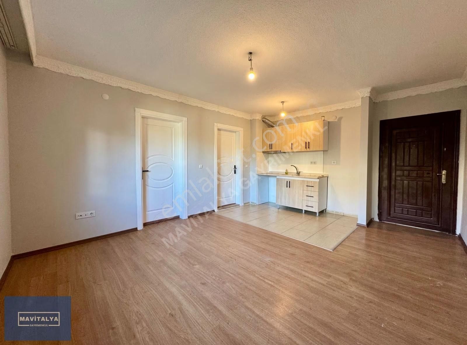 Gazi Mah. Tokide Tramvaya 1 Dk Tadilatı Yapılmış Kiralık 1+1 - Görsel 16