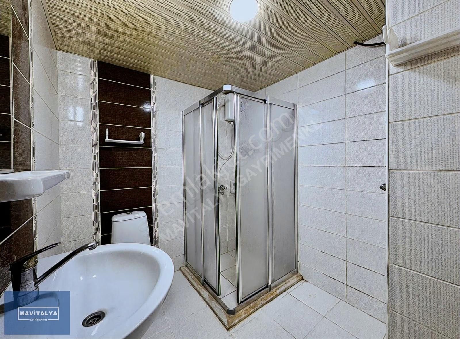 Gazi Mah. Tokide Tramvaya 1 Dk Tadilatı Yapılmış Kiralık 1+1 - Görsel 3