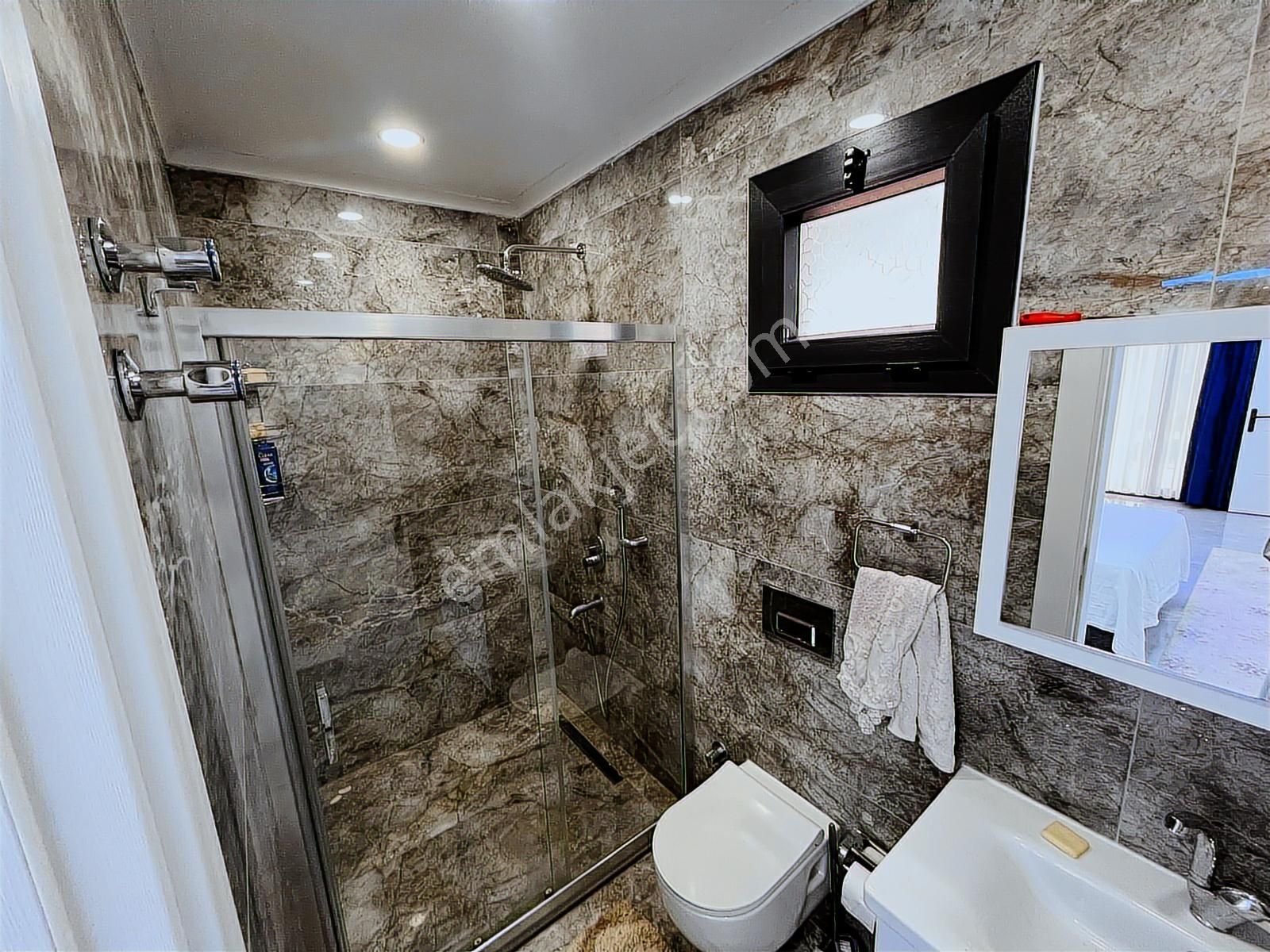 Stoptan Karaçulha 2+1 Kiralık Eşyalı Havuzlu Villa - Görsel 4