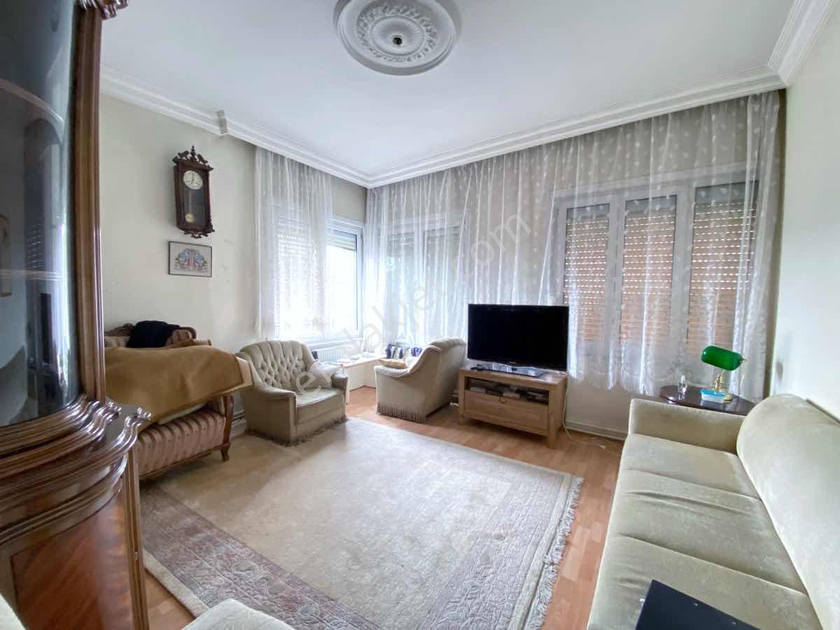 Sarıyer Büyükdere Boğaz Hattında Komple Satılık 4 Katlı Bina - Görsel 7
