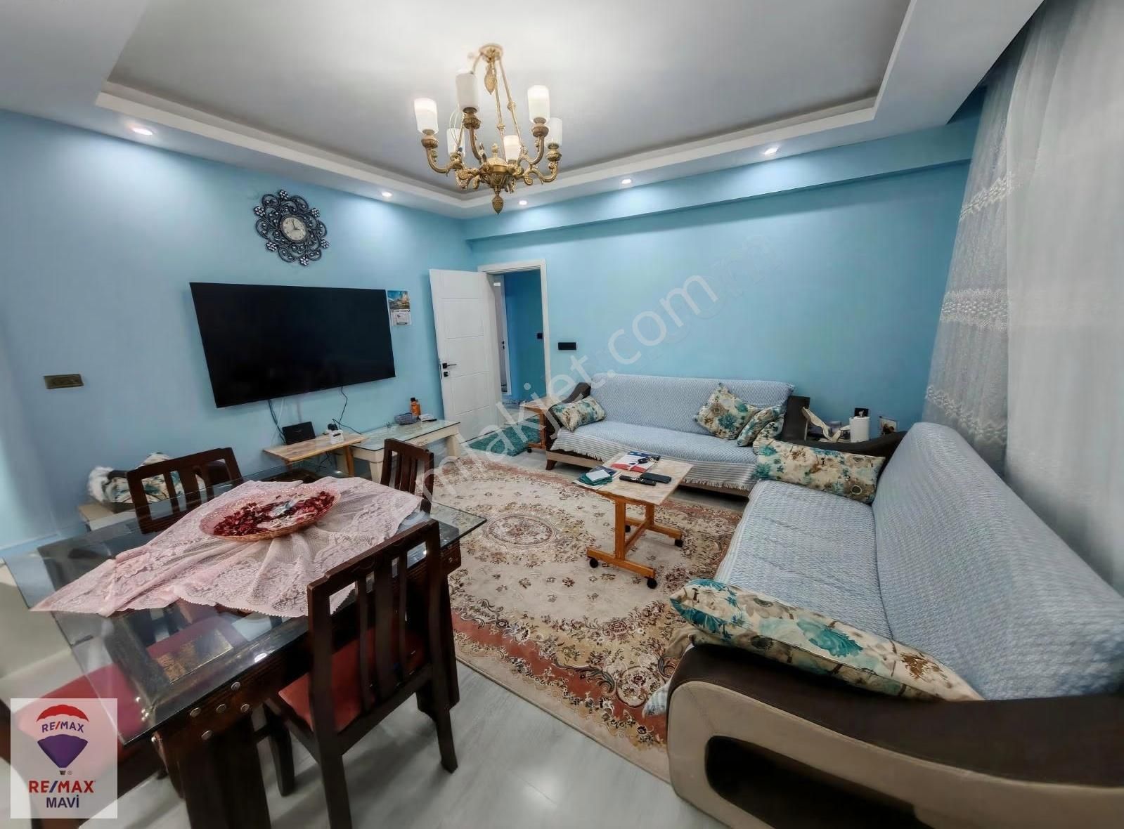 Karasu Aziziye'de 3+1 Ayrı Mutfak Cam Balkon Kombi Petekli Remax - Görsel 13
