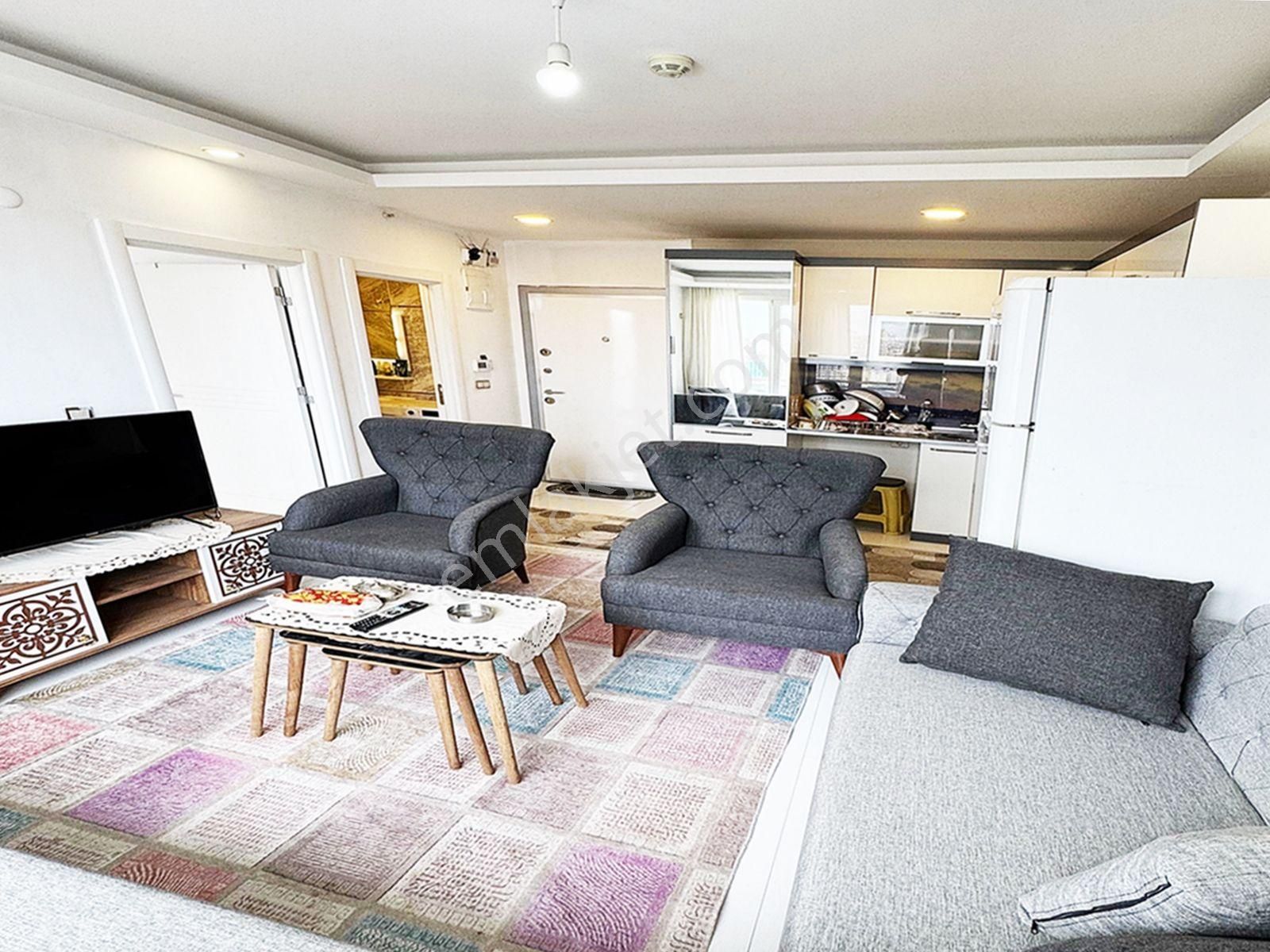 Metrobüse Yakın Güvenlikli Site İçi Lüx 1+1 Satılık Daire - Görsel 2