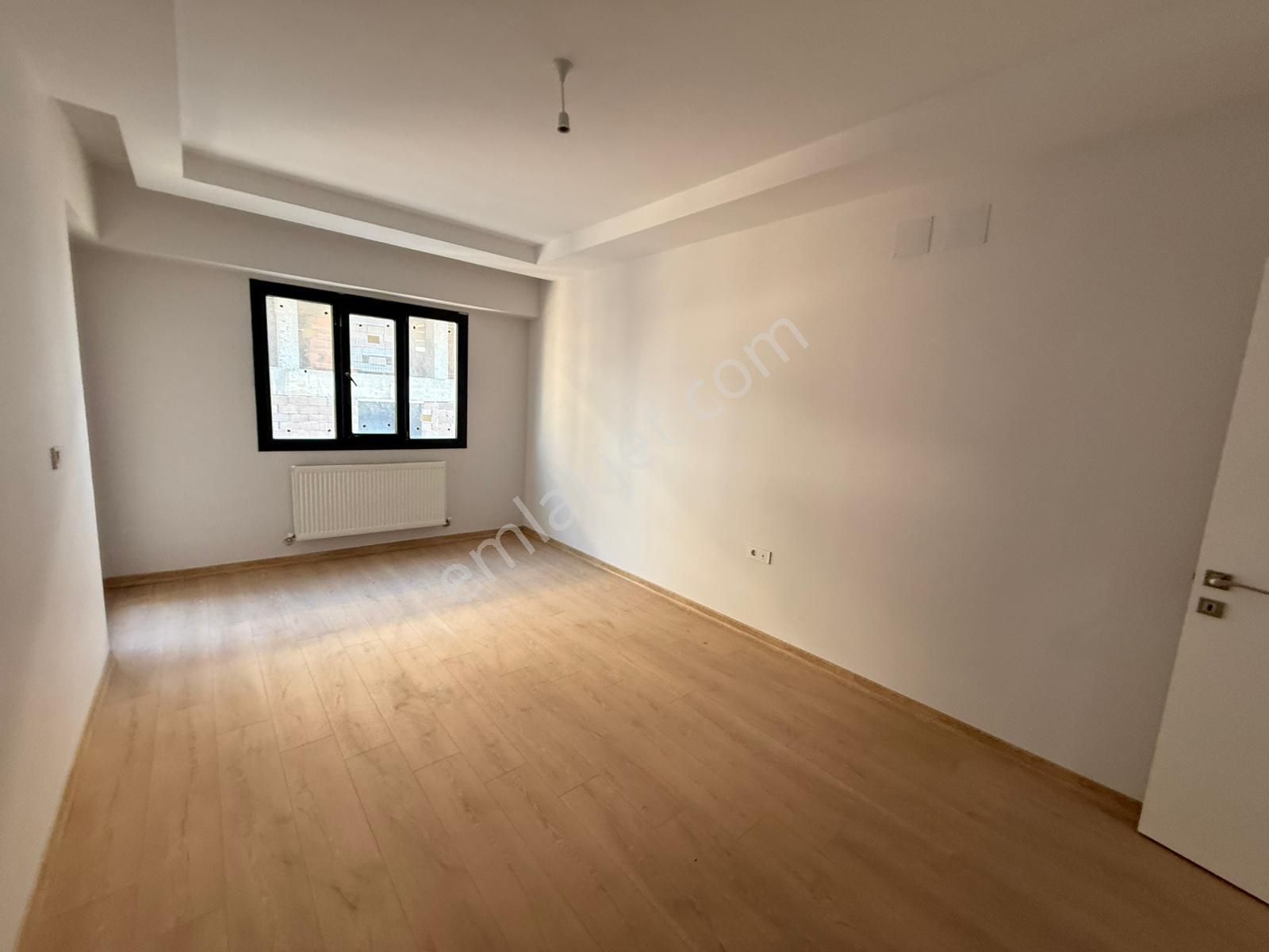 Manisa Alaşehir Alper Gayrimenkulden Kurtuluş Mah. Deniz Park Evleri 3+1 150m2 - Görsel 14