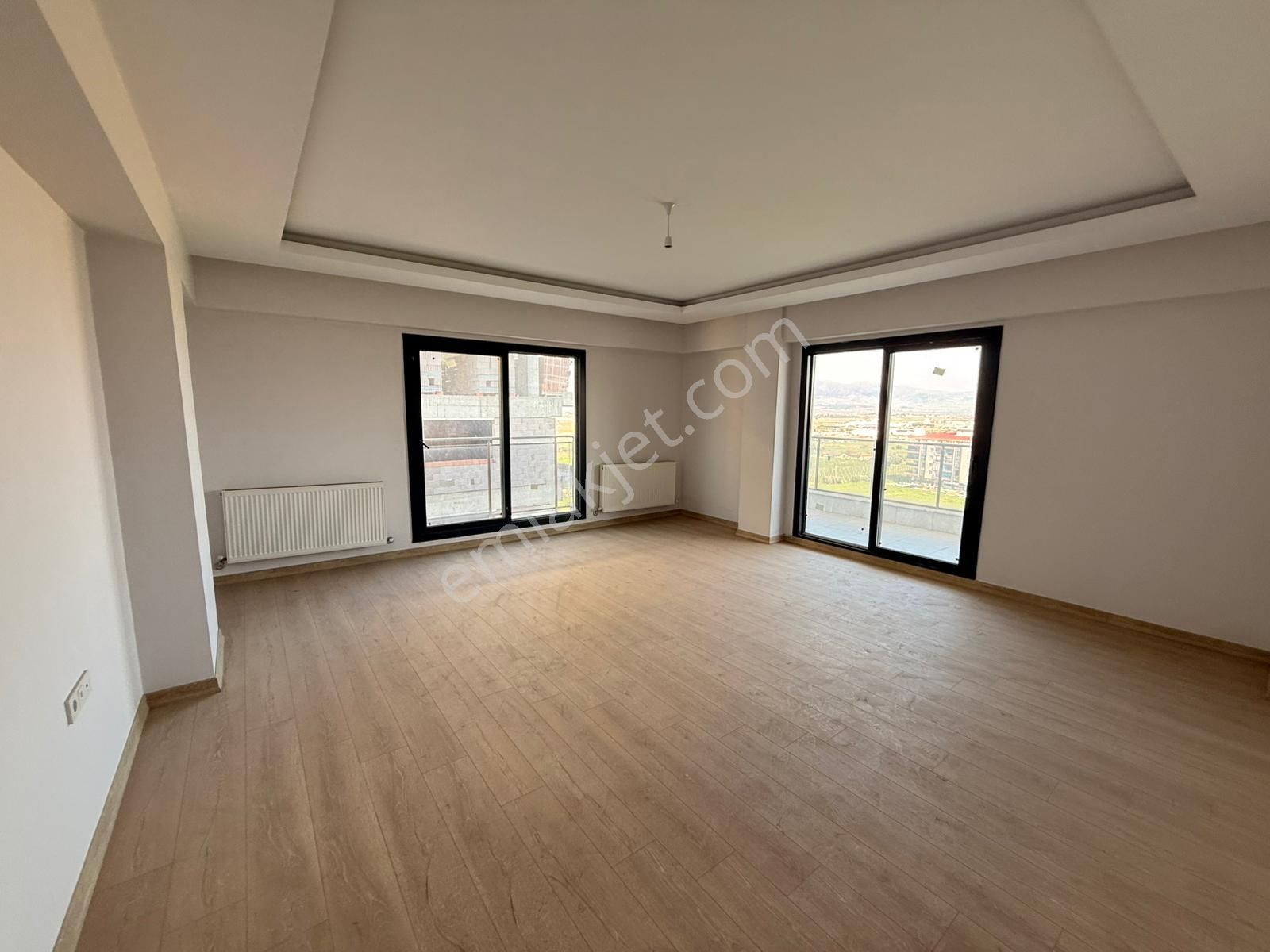 Manisa Alaşehir Alper Gayrimenkulden Kurtuluş Mah. Deniz Park Evleri 3+1 150m2 - Görsel 7