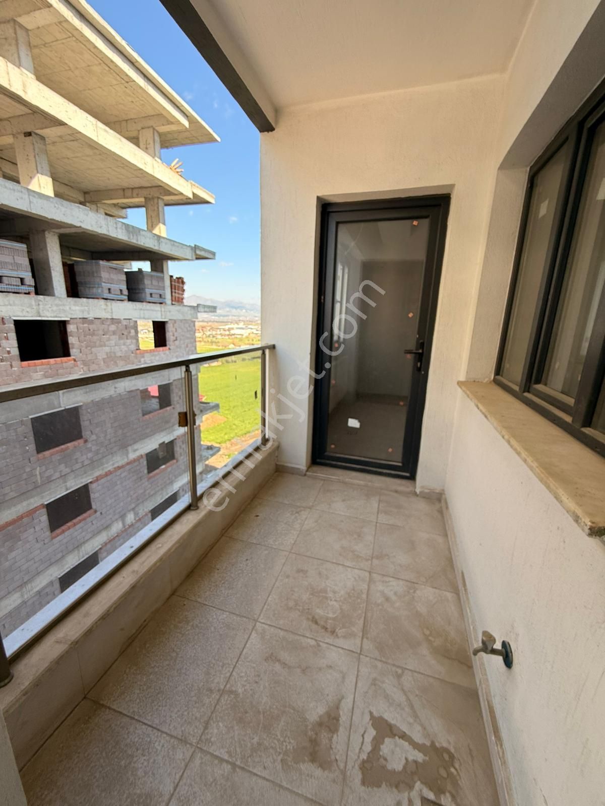 Manisa Alaşehir Alper Gayrimenkulden Kurtuluş Mah. Deniz Park Evleri 3+1 150m2 - Görsel 24