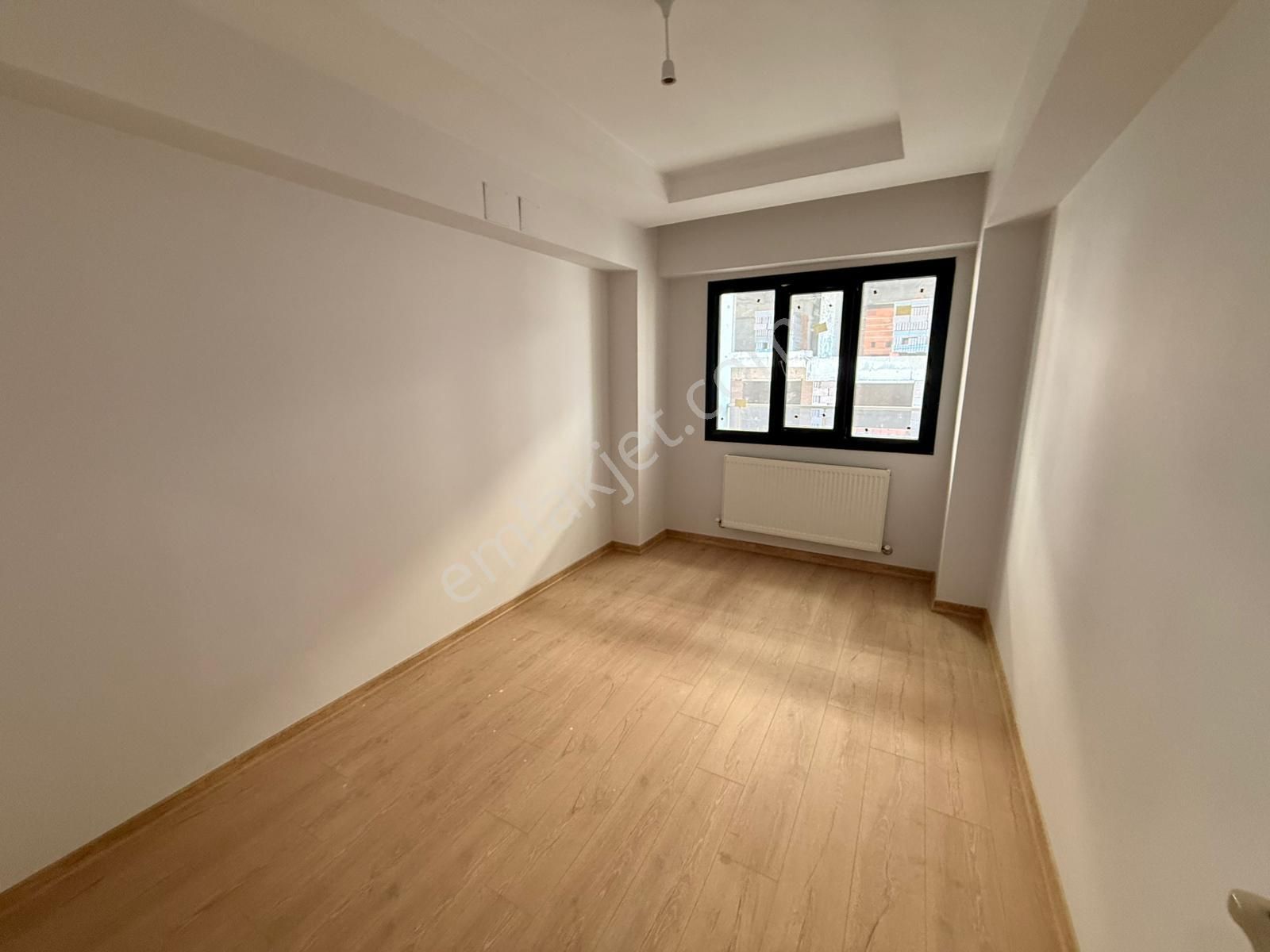 Manisa Alaşehir Alper Gayrimenkulden Kurtuluş Mah. Deniz Park Evleri 3+1 150m2 - Görsel 10