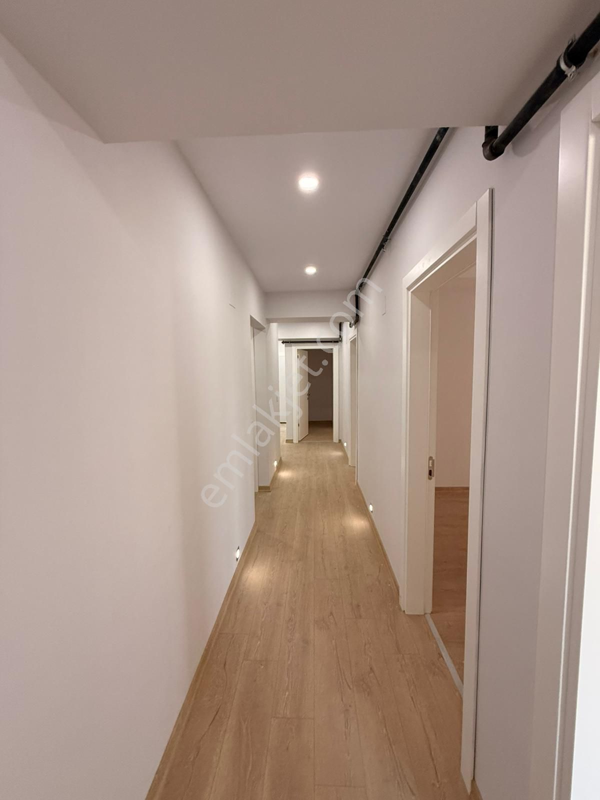 Manisa Alaşehir Alper Gayrimenkulden Kurtuluş Mah. Deniz Park Evleri 3+1 150m2 - Görsel 9