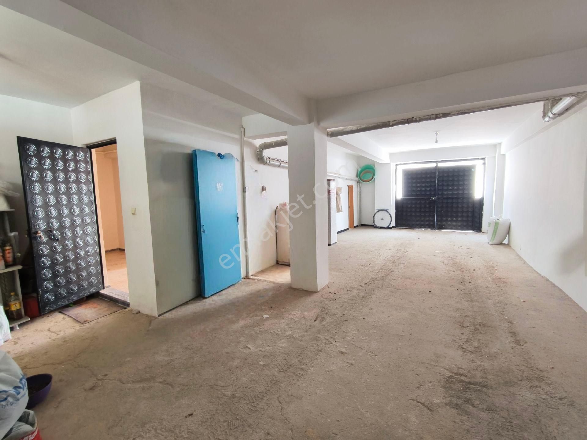 Pera'dan Emek Mh.de Asansörlü,geniş, 2+1 Kiralık Daire - Görsel 32