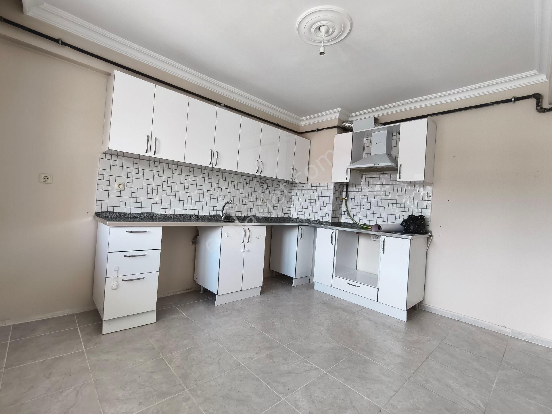 Pera'dan Emek Mh.de Asansörlü,geniş, 2+1 Kiralık Daire - Görsel 11