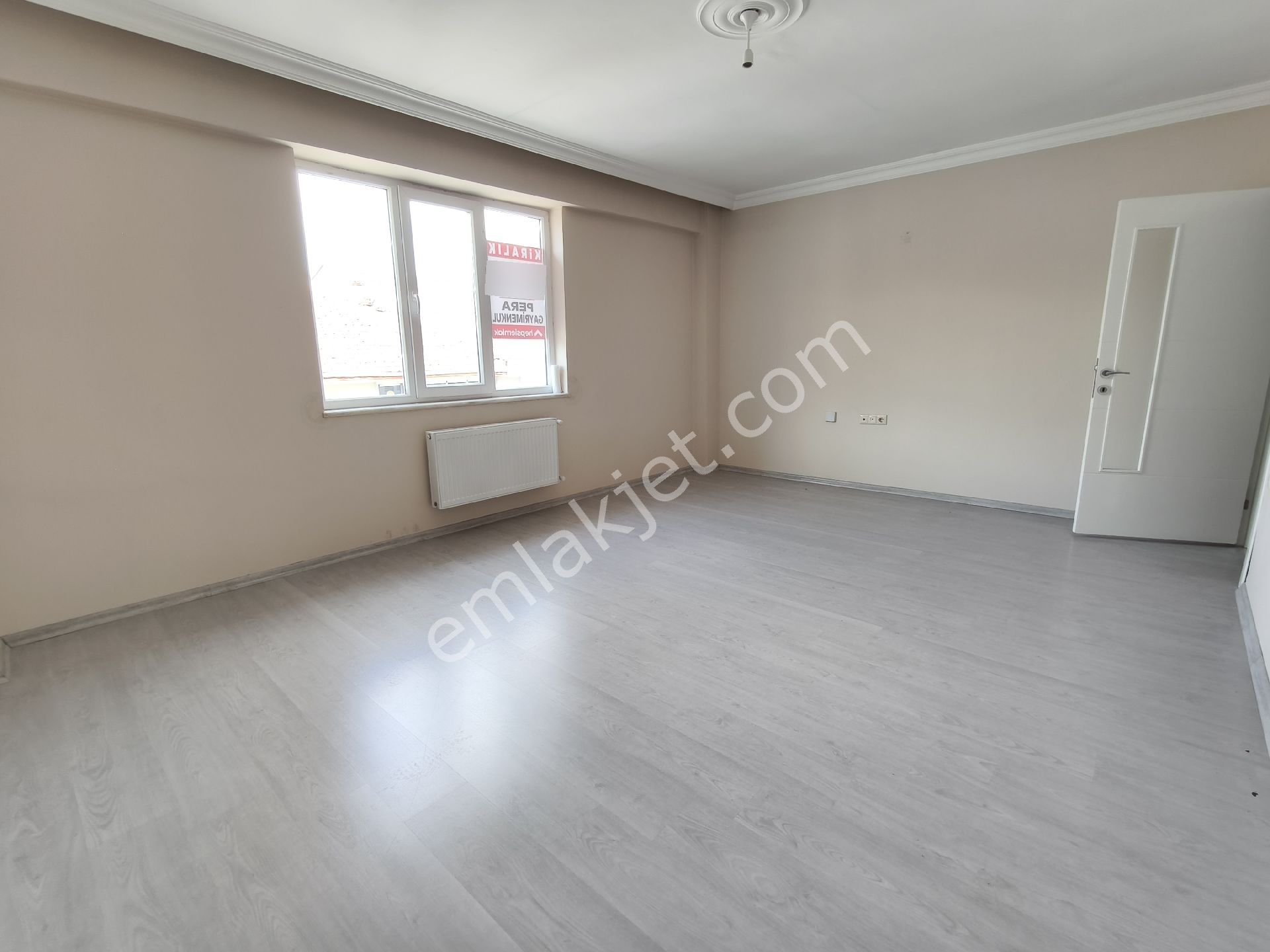 Pera'dan Emek Mh.de Asansörlü,geniş, 2+1 Kiralık Daire - Görsel 6