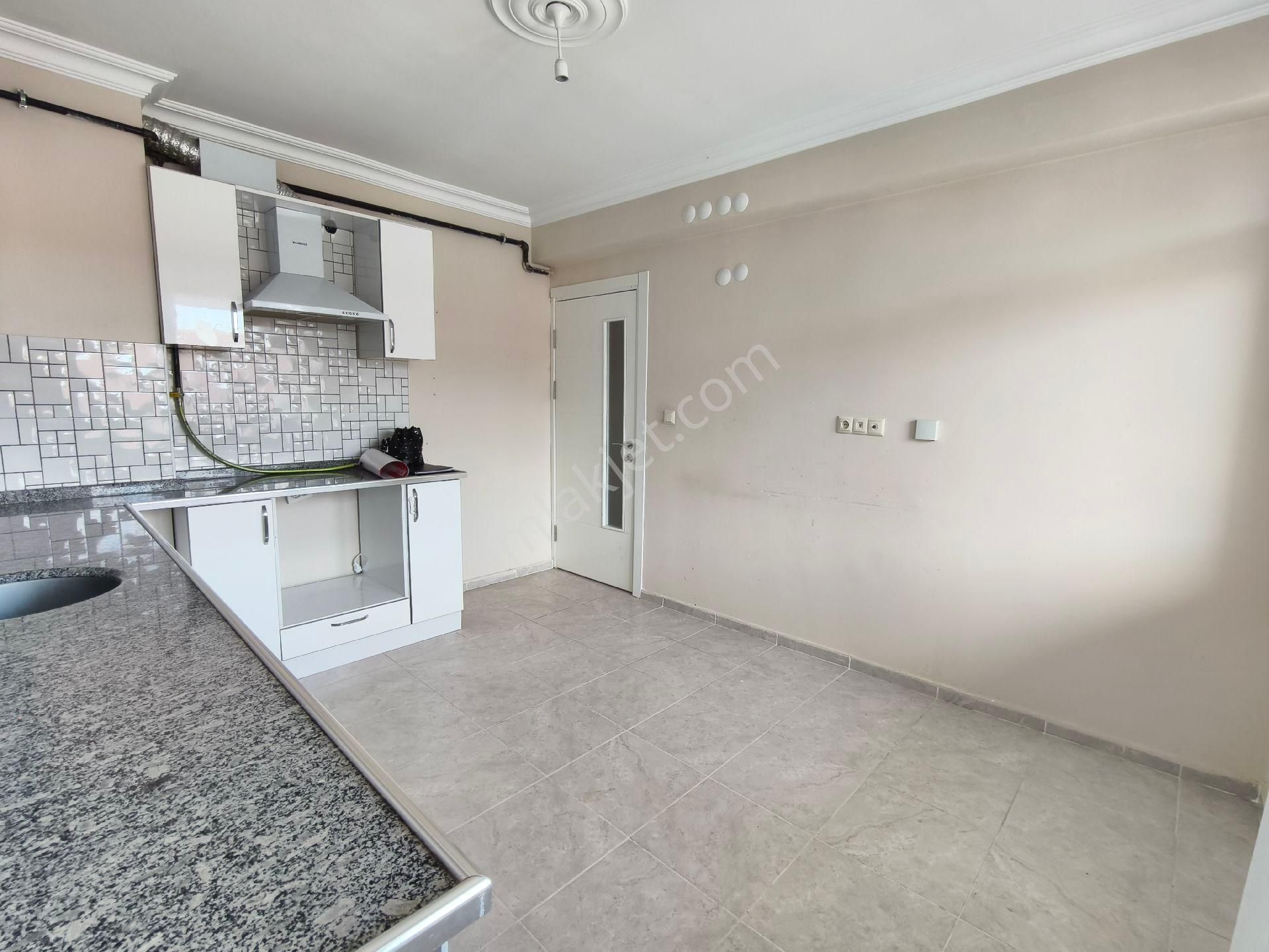 Pera'dan Emek Mh.de Asansörlü,geniş, 2+1 Kiralık Daire - Görsel 16