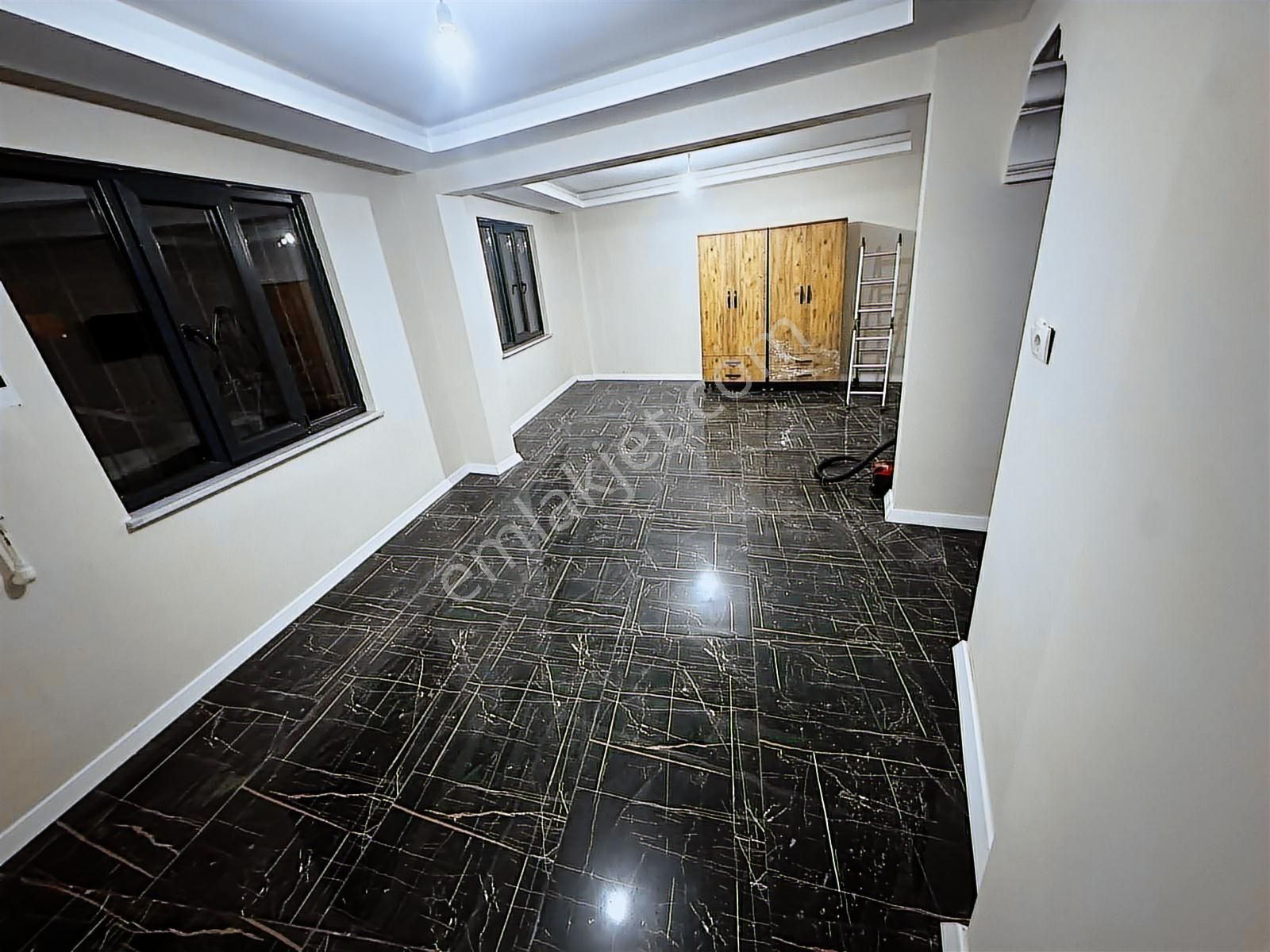 Karacabey Uluabatlı Hasan Okulu Yanında Satılık Müstakil Ev - Görsel 17