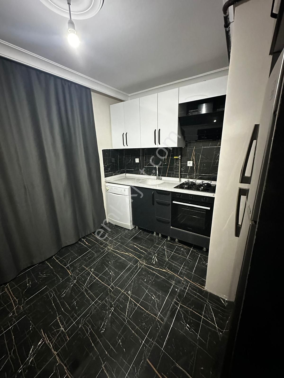 Karacabey Uluabatlı Hasan Okulu Yanında Satılık Müstakil Ev - Görsel 9