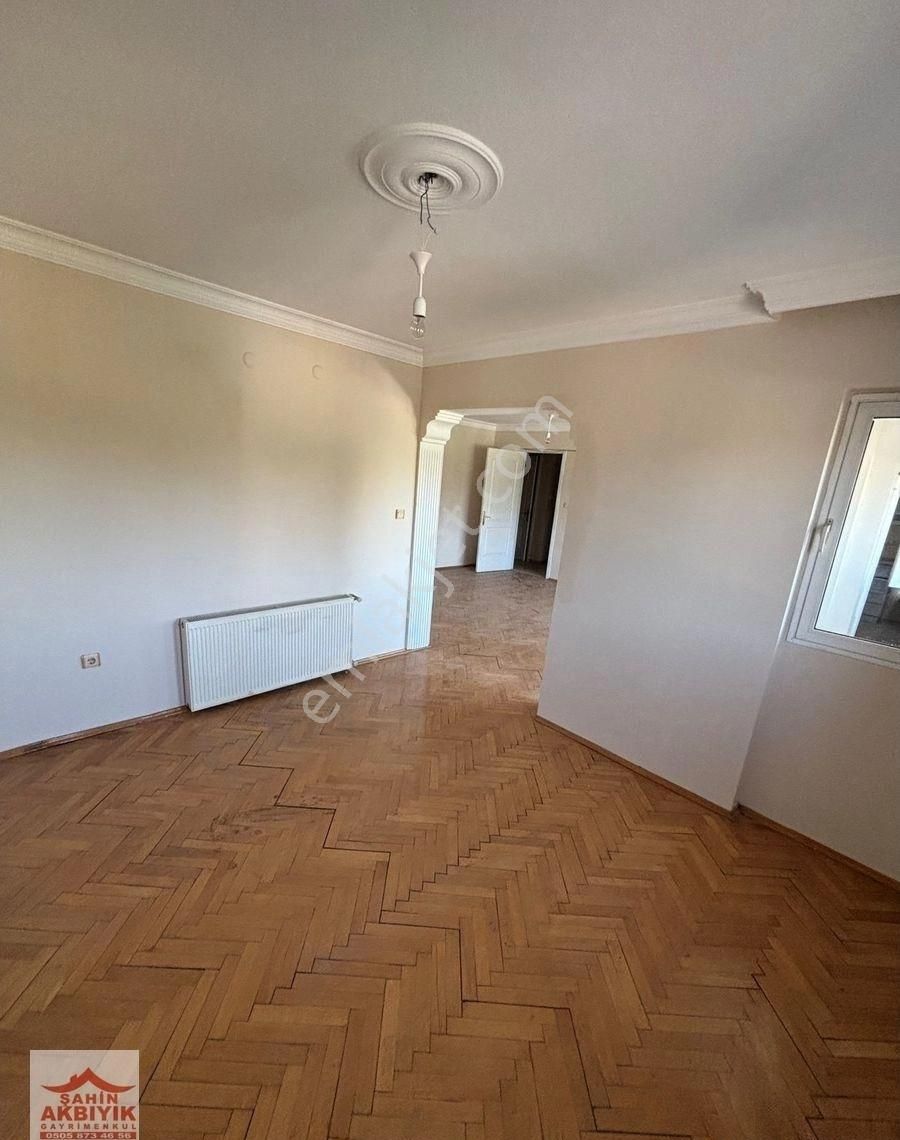 Bayraklı Sevgiyolu 3+1 D.gazlı 110m2 - Görsel 31