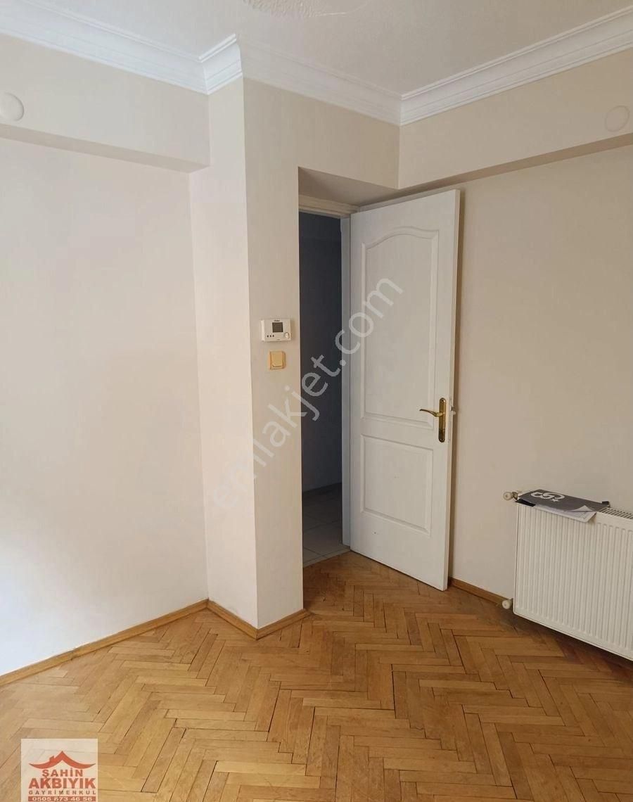 Bayraklı Sevgiyolu 3+1 D.gazlı 110m2 - Görsel 26