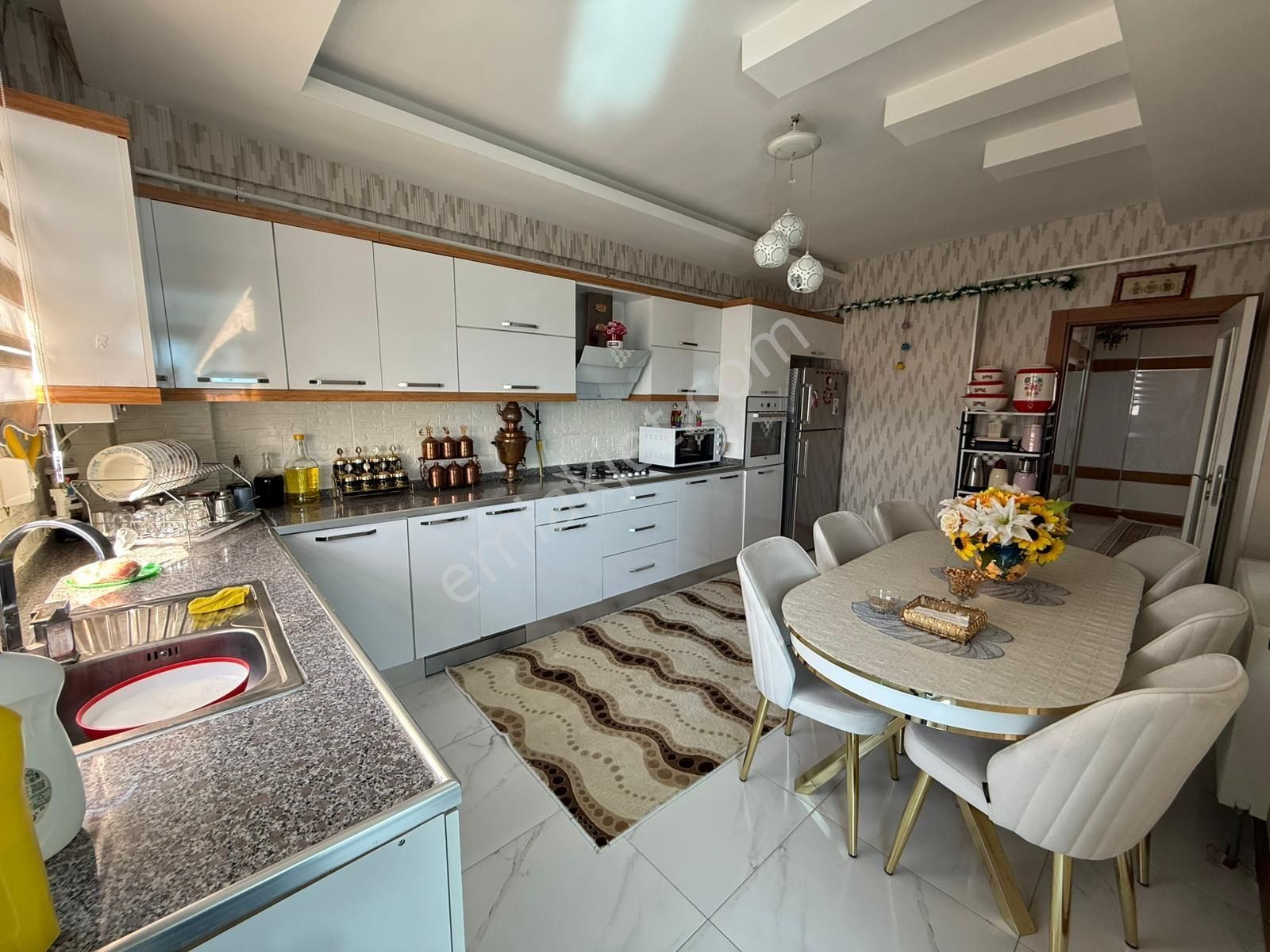 Aksoy'dan Otogar İlerisi Kadoil Petrol Civarı 3+1 Satılık Daire