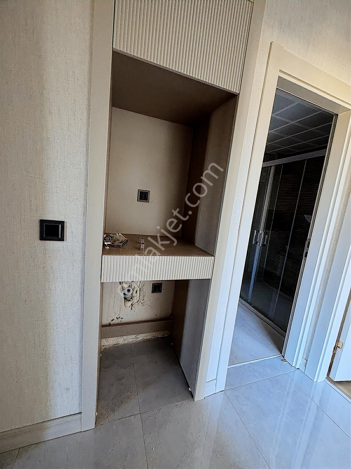 Selahaddin Eyyubide Mete Konakları Yakını 3+1 Arakat Sıfırdaire - Görsel 2