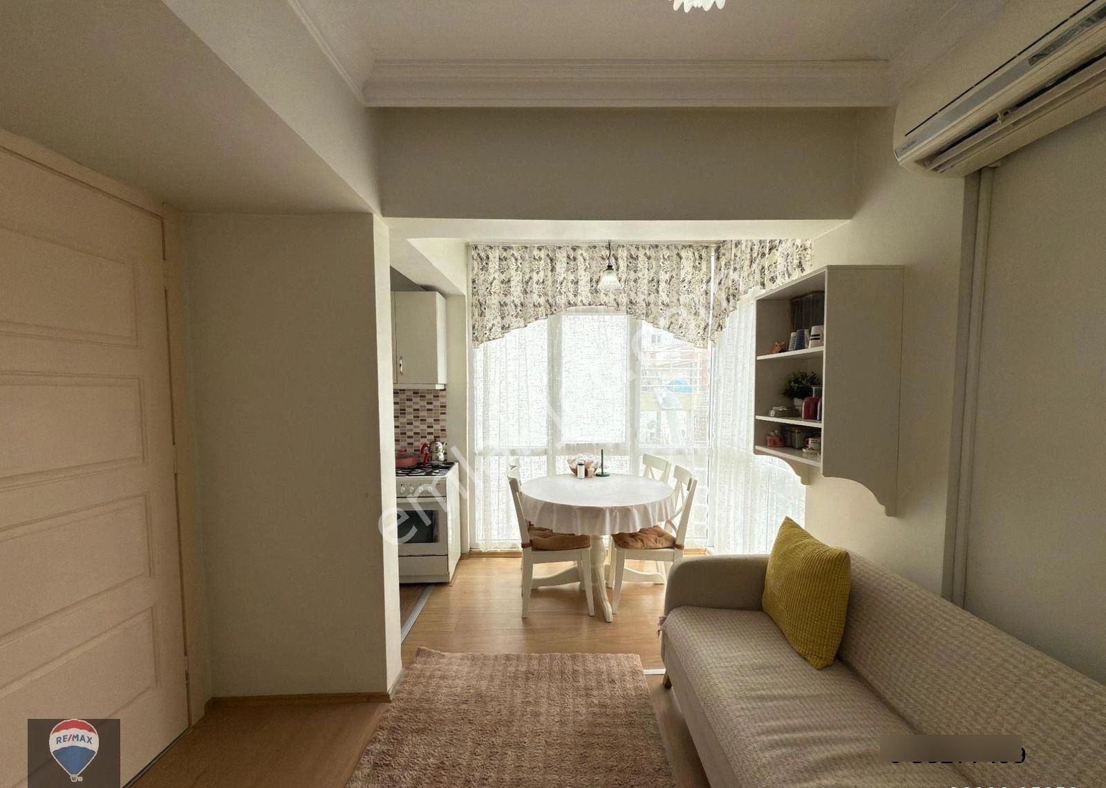 Kuşadası Ege Mahallesin'de Satılık Çatı Dublex.. - Görsel 12