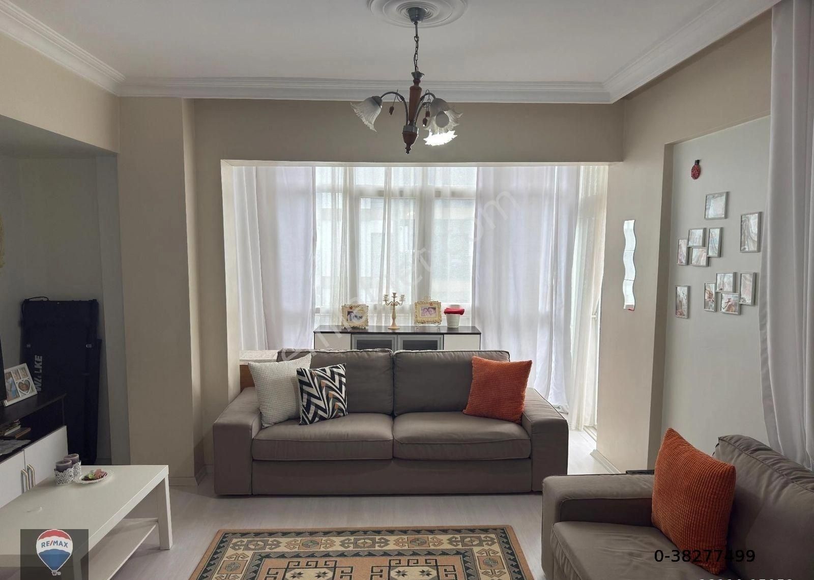 Kuşadası Ege Mahallesin'de Satılık Çatı Dublex.. - Görsel 3