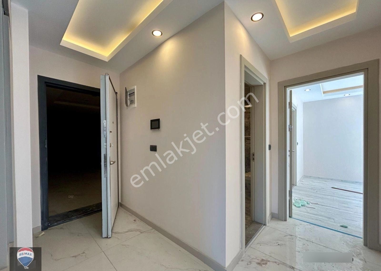 Kuşadası Güzelada Konutlarında Satılık 2+1 - Görsel 26