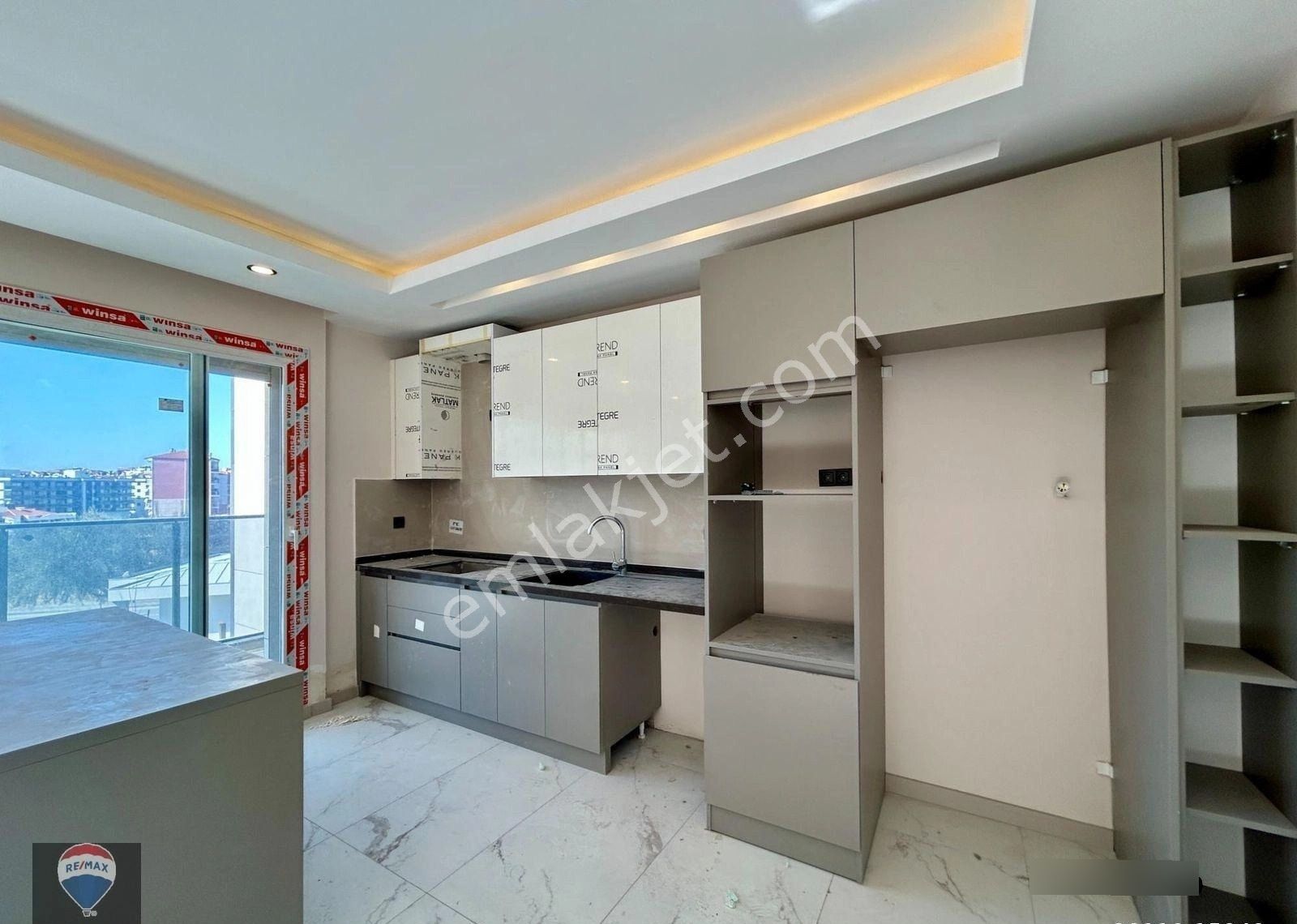 Kuşadası Güzelada Konutlarında Satılık 2+1 - Görsel 31