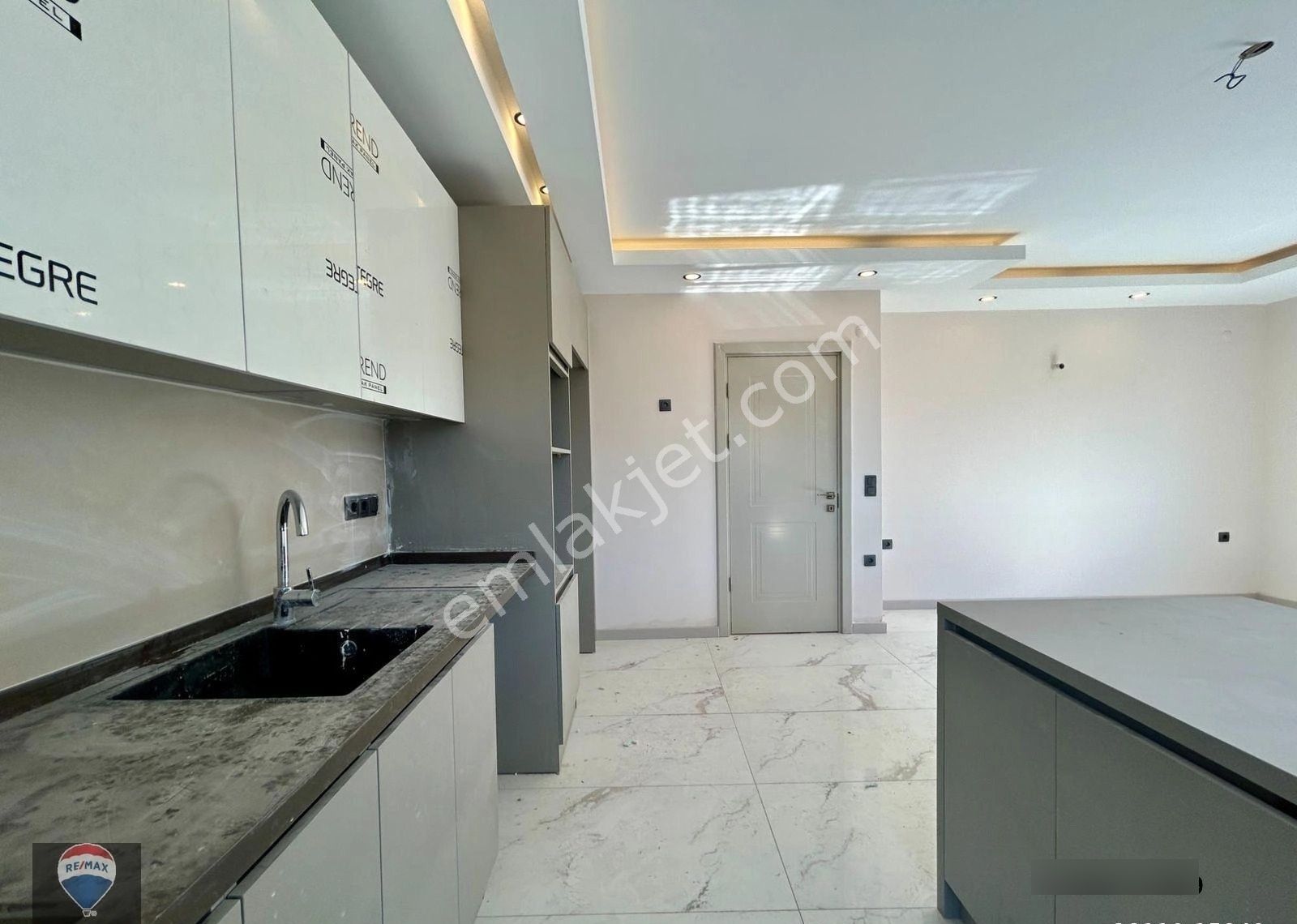 Kuşadası Güzelada Konutlarında Satılık 2+1 - Görsel 18