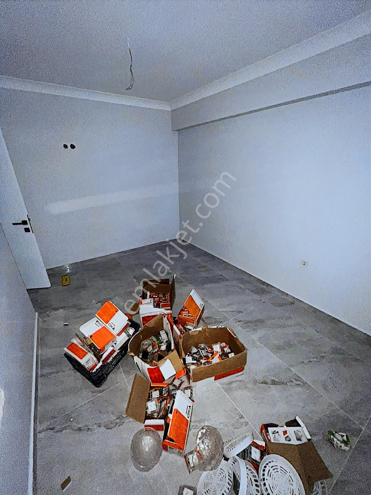 Bandırma Mavi Emlaktan 600 Evler Mahallesinde 2+1 Satılık Daire - Görsel 4