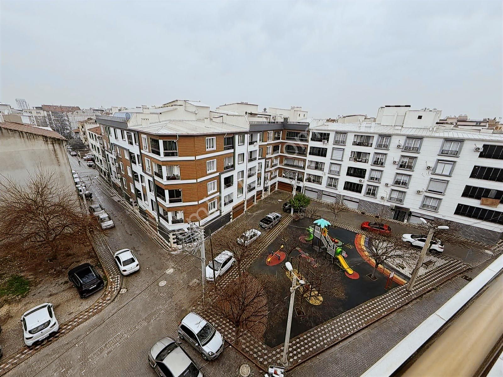 Akhisar İnönü Mh.özel Otoparklı Satılık Sıfır Lüx Dublex Daire - Görsel 18