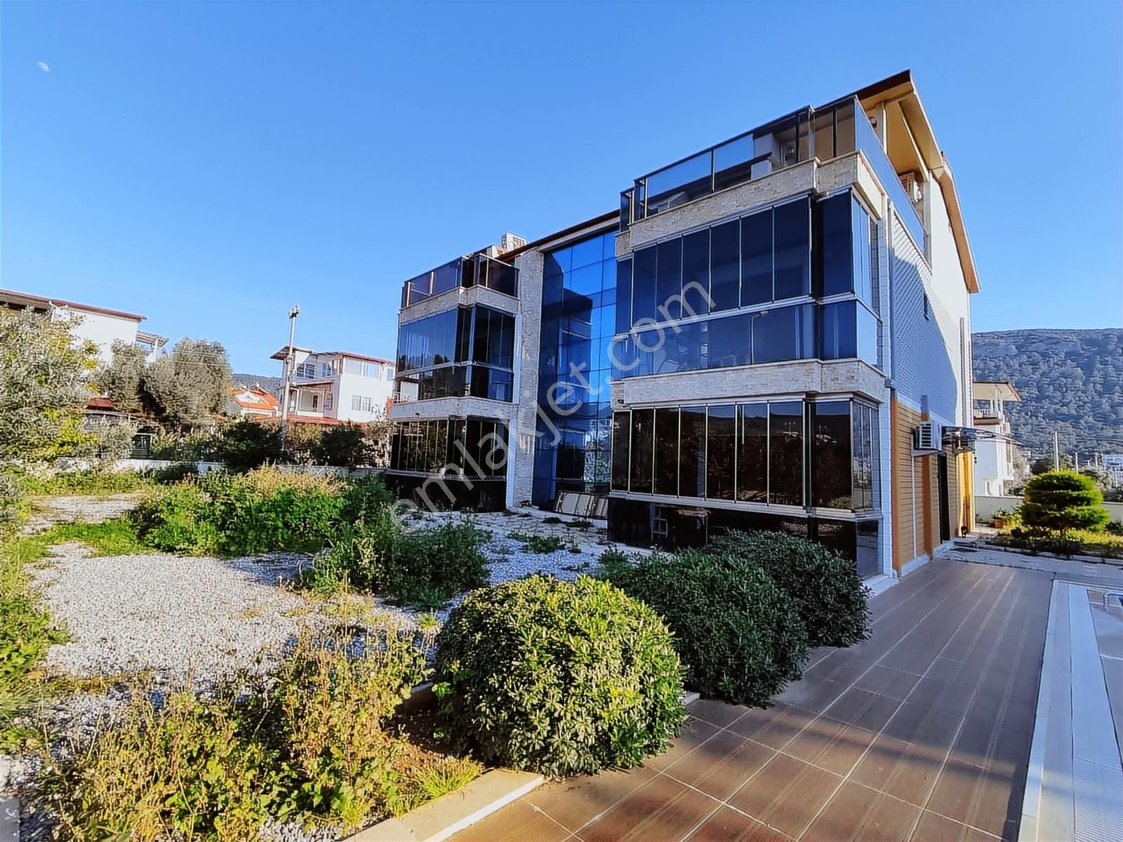 Akbük Merkezde Satılık 2+1 Dubleks Yazlık