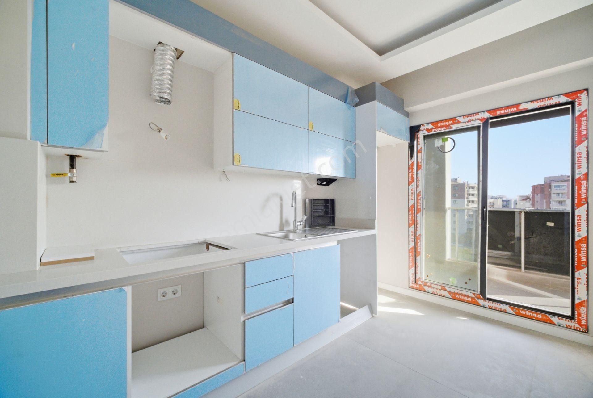 Çiğli Ataşehir 'de Havuzlu Sitede 2+1 Kiralık Daire - Görsel 10