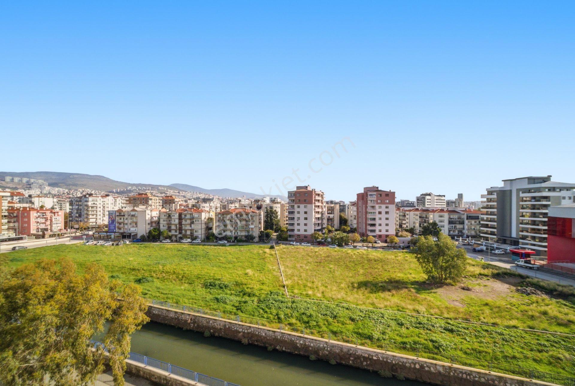 Çiğli Ataşehir 'de Havuzlu Sitede 2+1 Kiralık Daire - Görsel 17