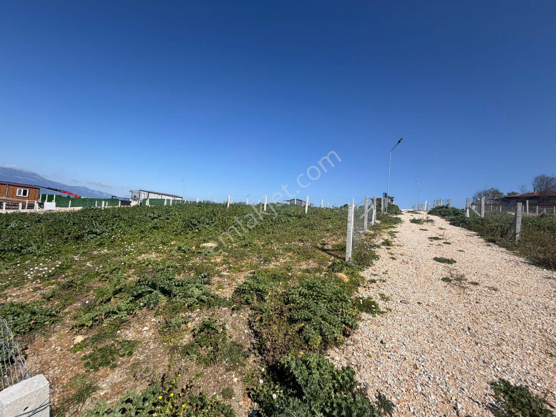 Çamlıca Yaşam Evlerinde Fırsat Tarla