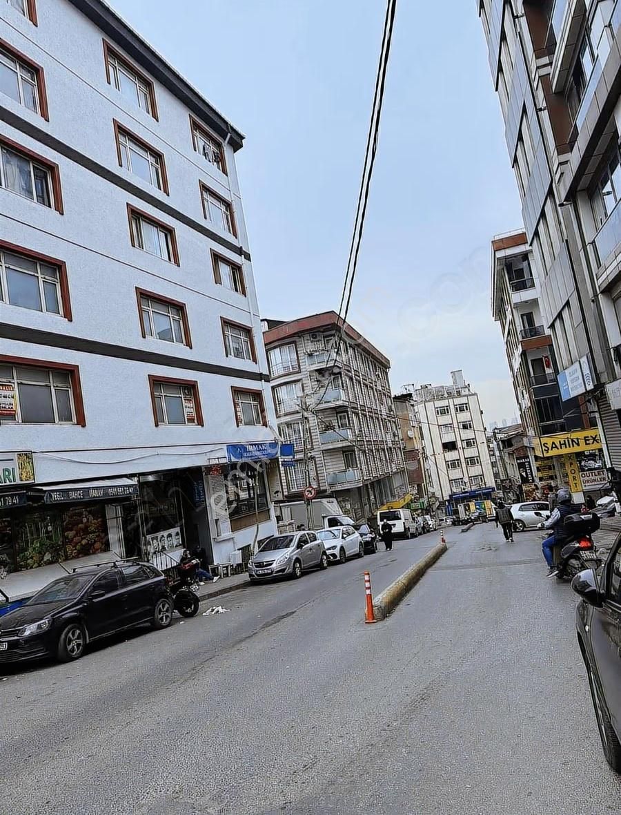 Uygun Emlaktançağlayan Caddeüstünde Kiralık 330m2 Komple Camlı - Görsel 20